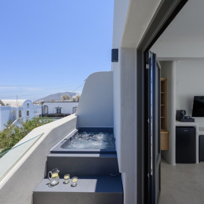 Deluxe Double With Jacuzzi